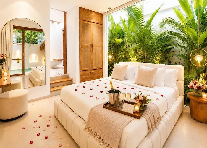 Coco 1br Private Pool In Pererenan With Skylight Bathtub